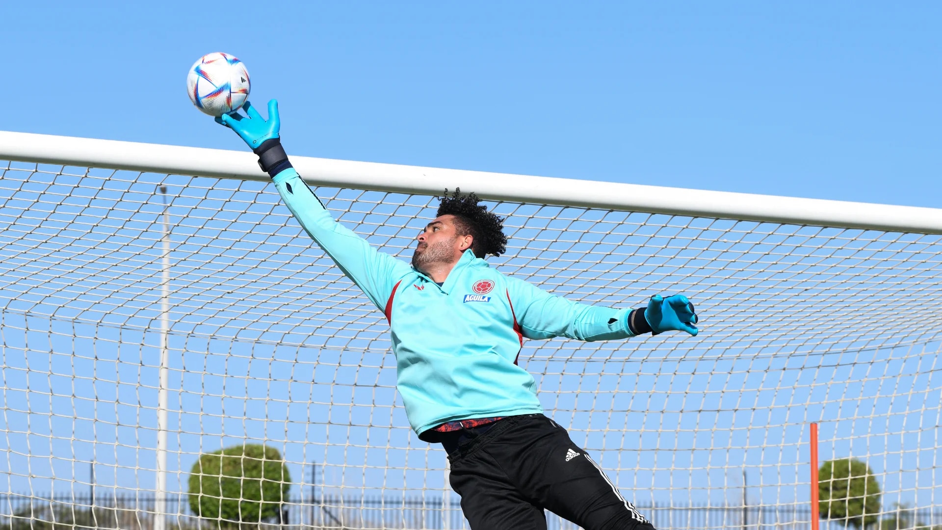 El arquero Álvaro Montero es uno de los jugadores del fútbol colombiano que podría ser convocado para las fechas 3 y 4 de las Eliminatorias Sudamericanas - crédito FCF.