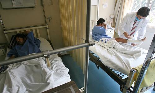 pacientes-hospitalizados-que-descansan-cerca-de-una-ventana-duermen-mejor