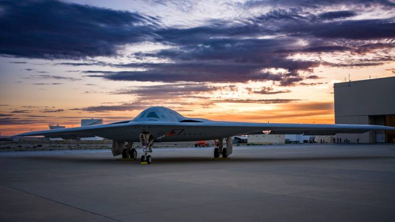 El bombardero B-21 Raider ingresa en etapa de producción