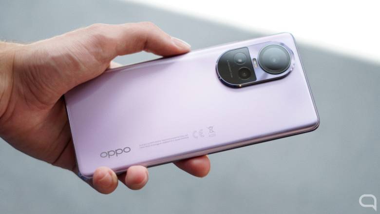 Parte trasera del Oppo Reno 10 Pro.