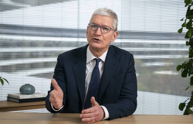 Tim Cook / Apple