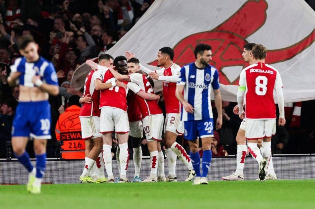 Arsenal elimina a Porto en penaltis y avanza a cuartos de final de la Champions