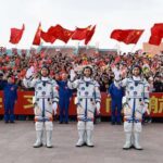 china-lanzo-con-exito-el-cohete-shenzhou-18;-llevo-a-tres-taikonautas-a-la-estacion-tiangong