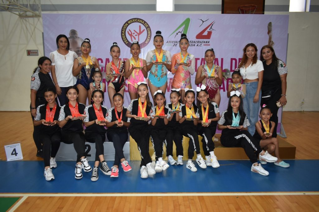 Academia Thaylex gana medallas en la Copa Yucatán