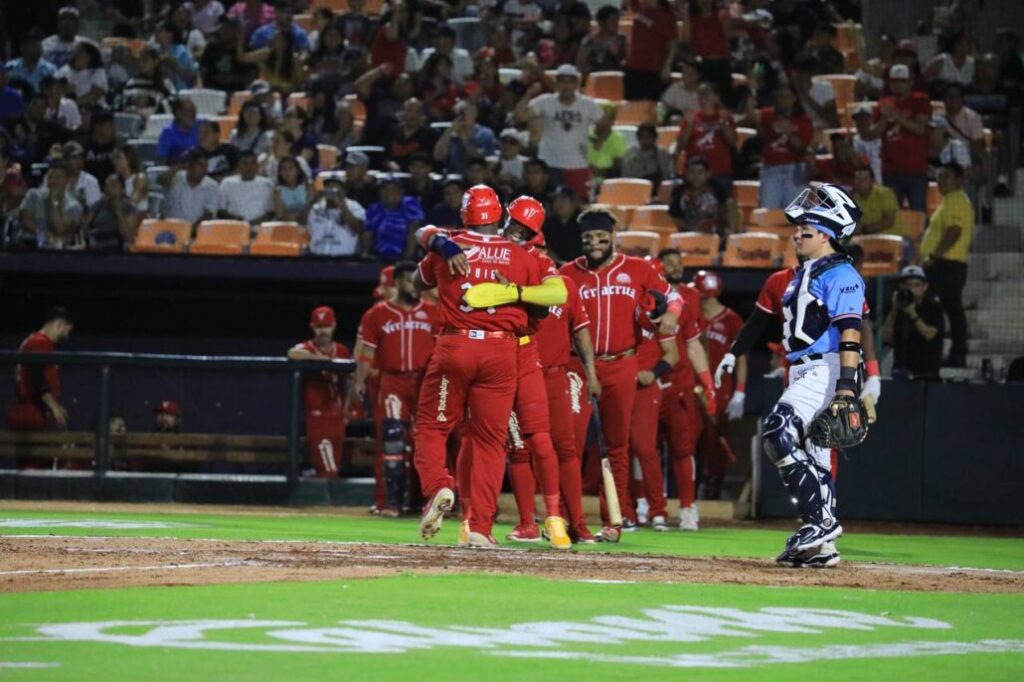 Yasiel Puig batea dos jonrones en el triunfo de El Águila sobre Tigres