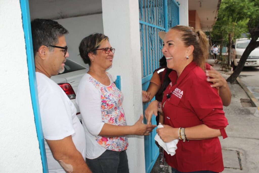 Bertha Ahued Malpica, subrayó la importancia del agua en la vida diaria de las personas.