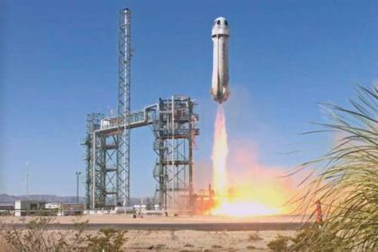 blue-origin-reanudo-sus-viajes-al-espacio;-la-mision-ns-25-llevo-a-seis-pasajeros