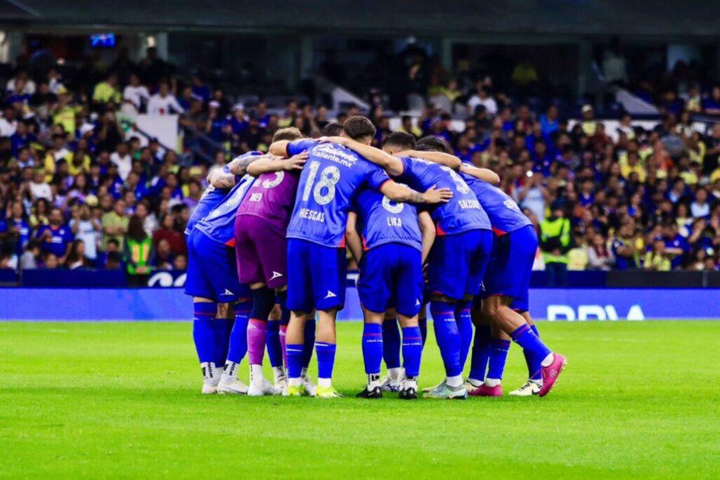 Reporte: Cruz Azul analiza jugar la final de ida en el estadio Azteca