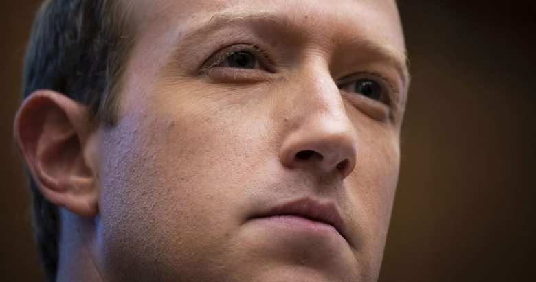 Facebook problemas para Zuckerberg