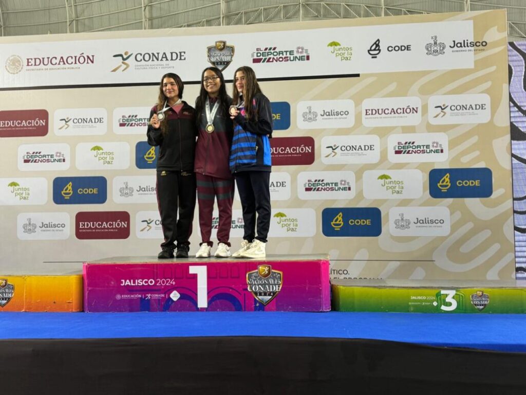 Veracruz obtiene tres medallas en natación en los Nacionales CONADE 2024