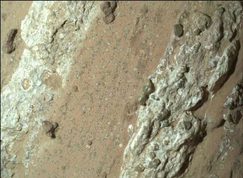 la-nasa-encuentra-roca-en-marte-que-tiene-marcas-de-posible-vida-microbiana