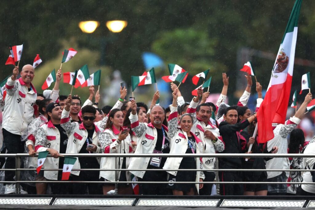 París 2024: Delegación de México se presenta en la Ceremonia de Inauguración