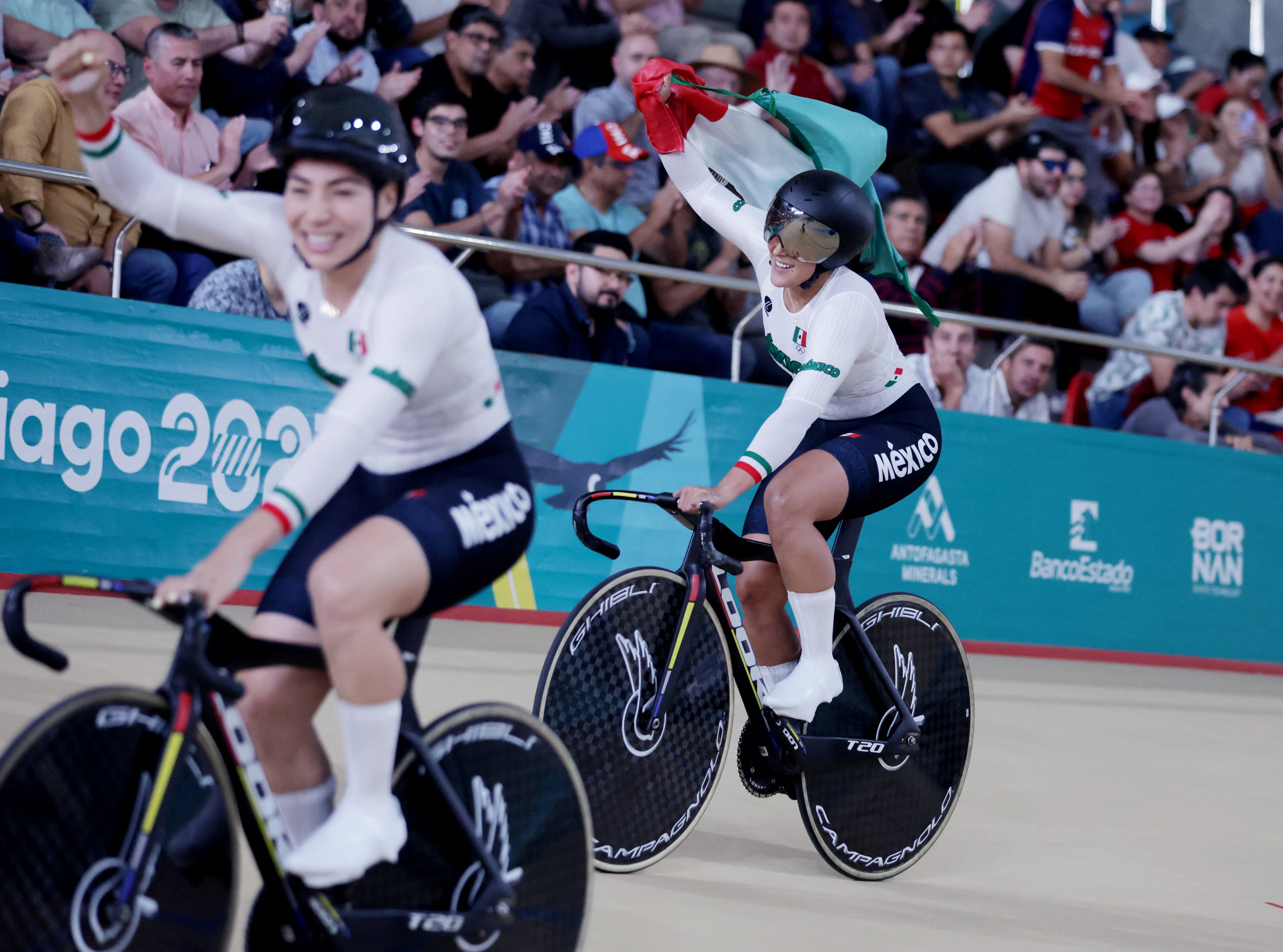 Jessica Salazar, Yuli Verdugo, Daniela Gaxiola - Diciplina:Ciclismo de pista