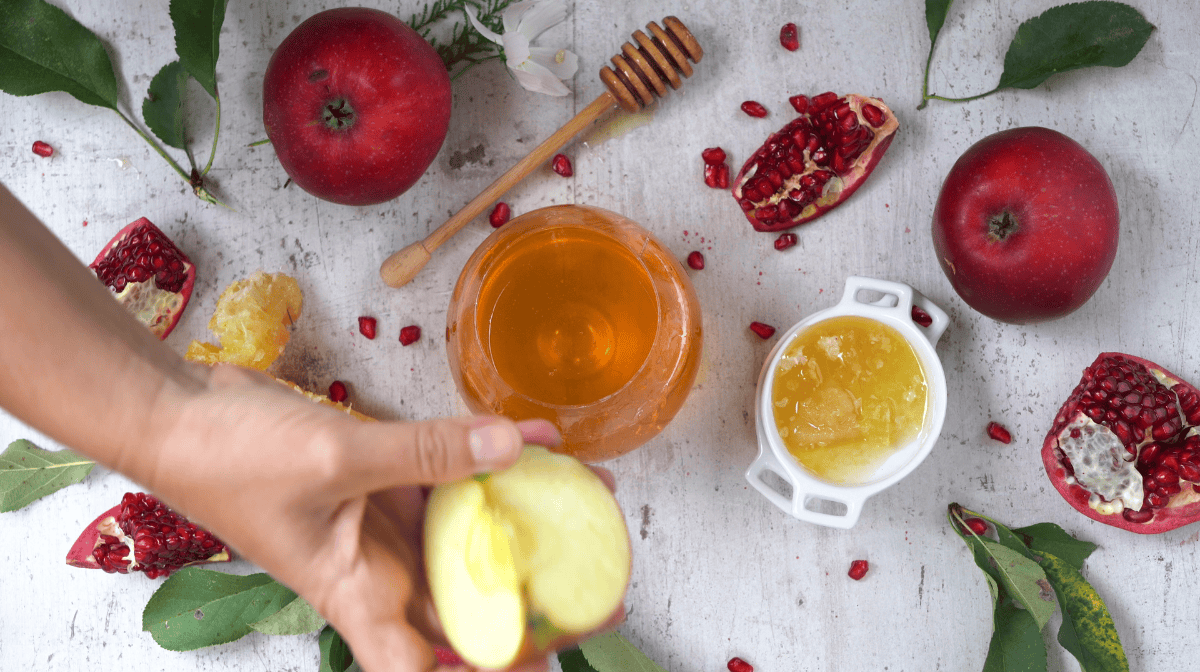 rosh-hashana-el-ano-nuevo-esta-aqui-y-se-celebra-con-miel