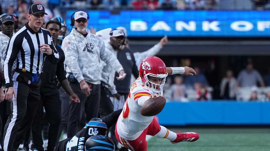 NFL: Chiefs retoman el camino al vencer de visita a los Panthers de último segundo