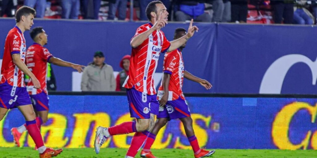 Atlético San Luis vence a Monterrey con golazo de Ricardo Chávez y se acerca a la final