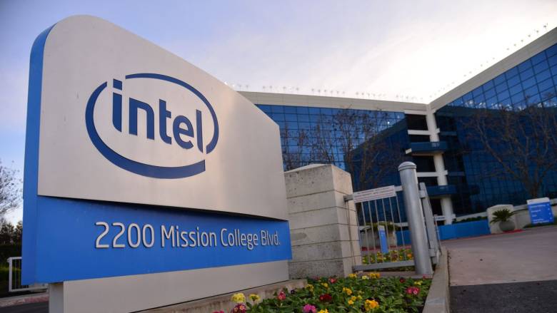 Intel escasez de componentes chips Pat Gelsinger