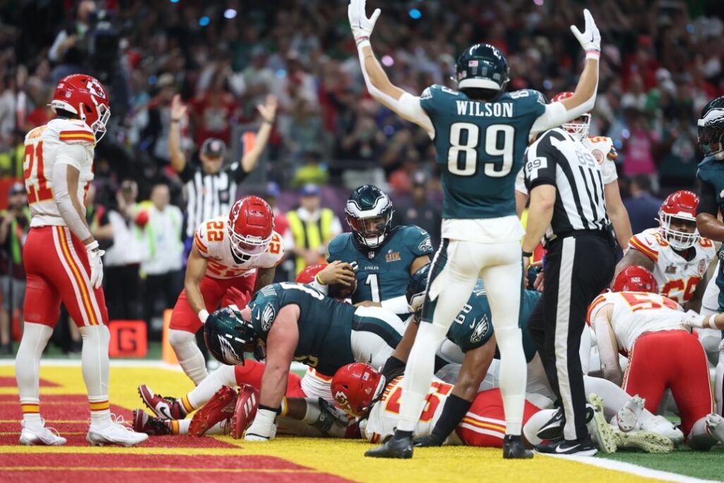 Eagles se coronan campeones del Super Bowl LIX al aplastar a los Chiefs