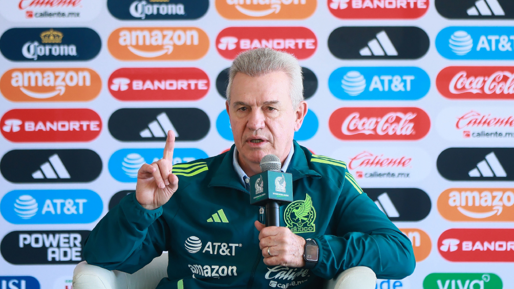 Javier Aguirre lanza advertencia a los jugadores que van por 